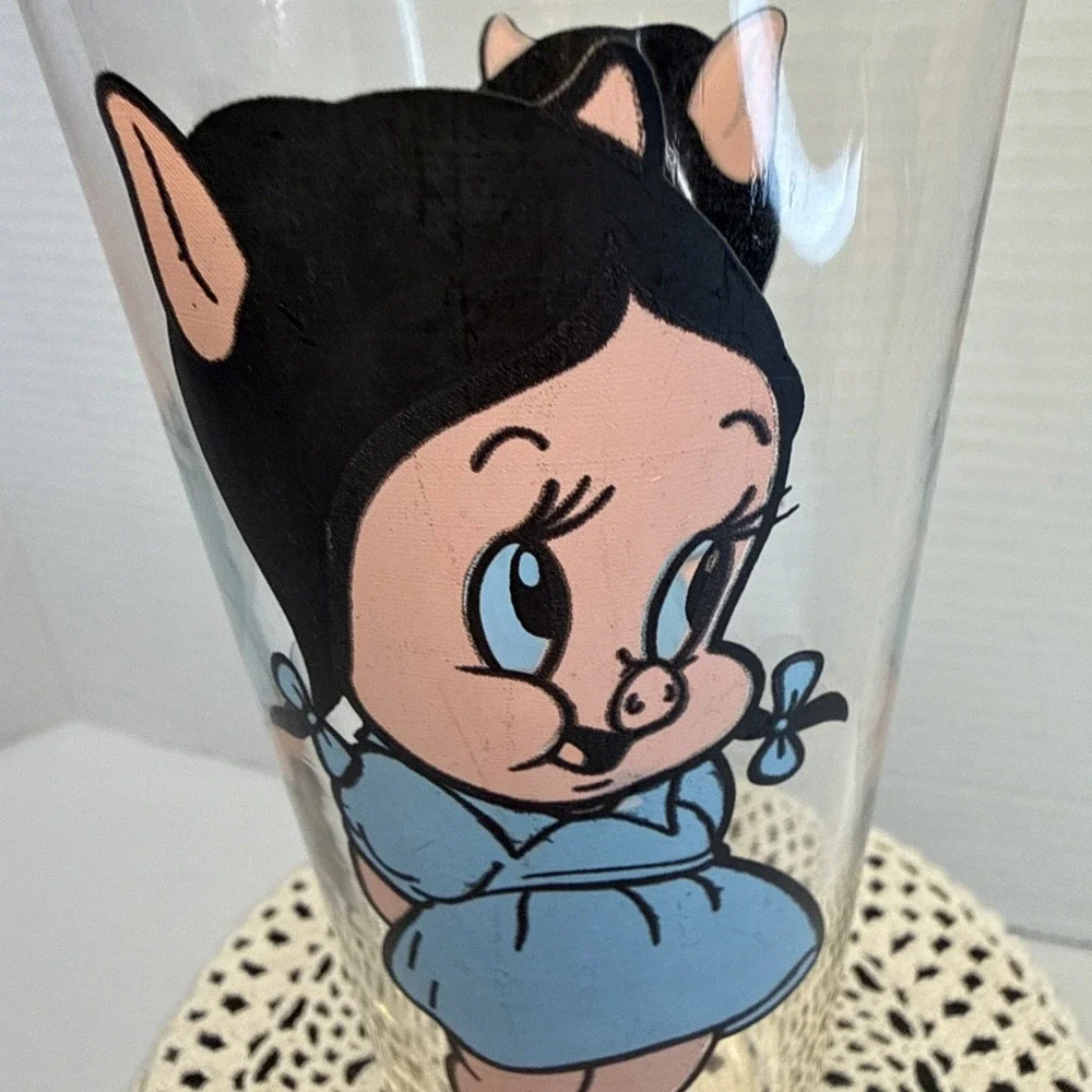 1973 Petunia Pig Warner Bros. Pepsi 6 1/4